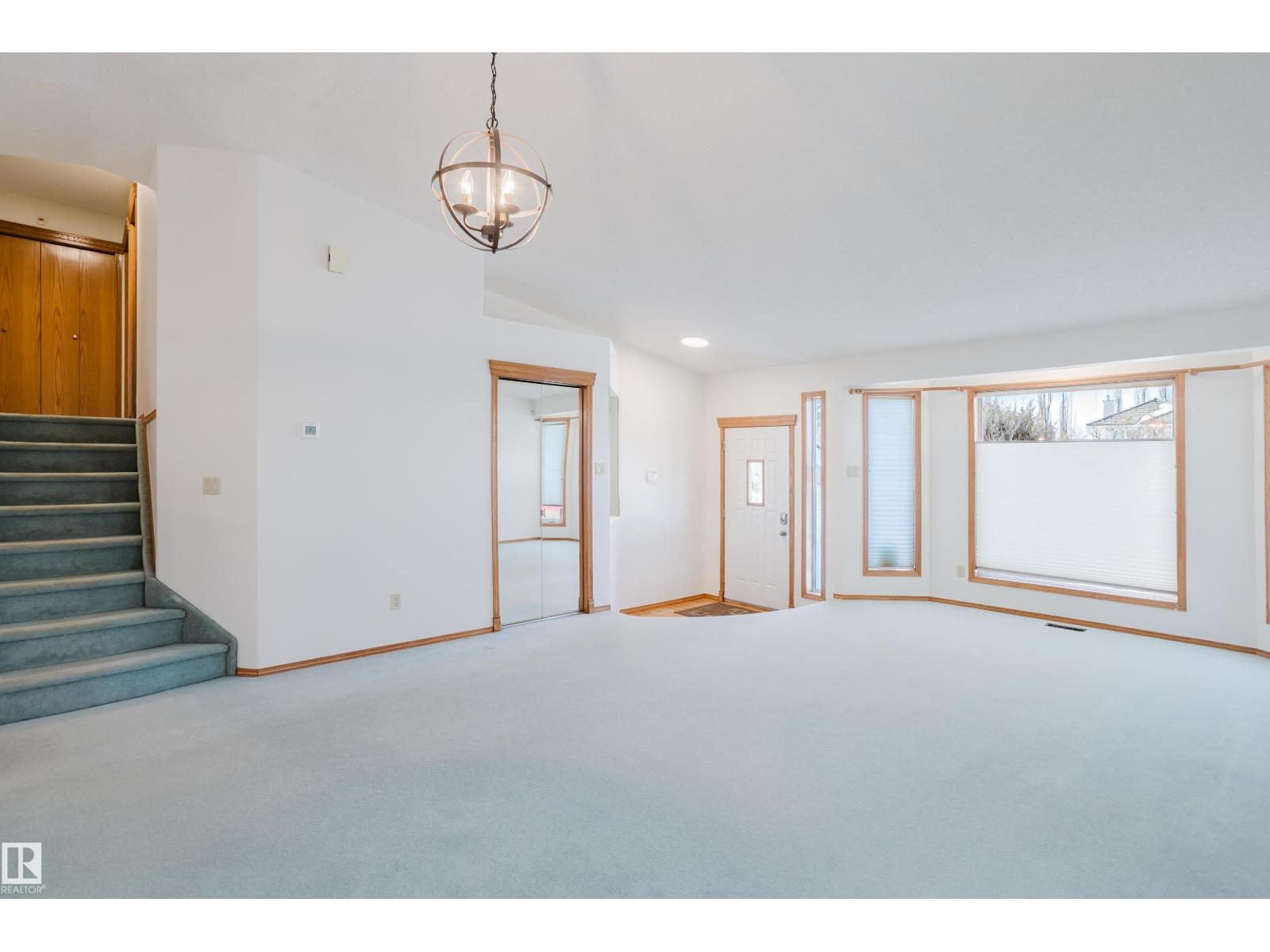 535 Pardee Bay Ba Nw, Edmonton, Alberta  T5T 5Y9 - Photo 7 - E4476347