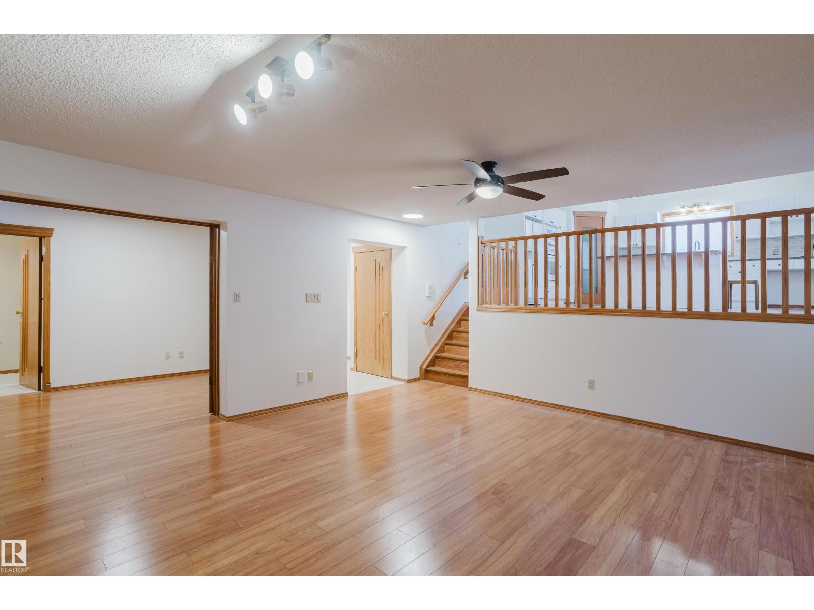 535 Pardee Bay Ba Nw, Edmonton, Alberta  T5T 5Y9 - Photo 37 - E4476347