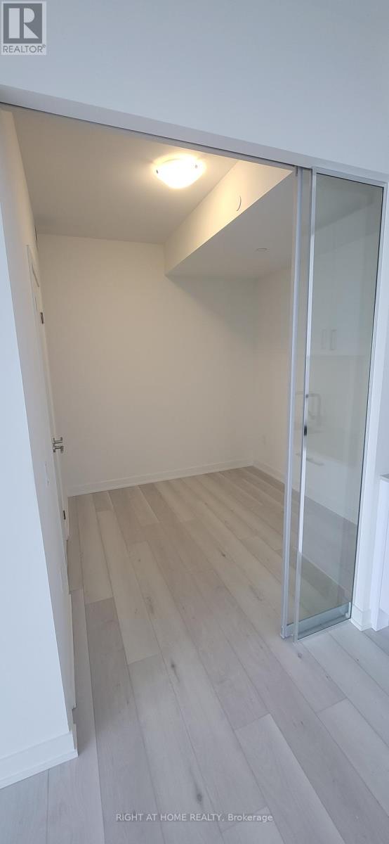 2102 - 1 Quarrington Lane, Toronto, Ontario  M3C 0S4 - Photo 17 - C12829708