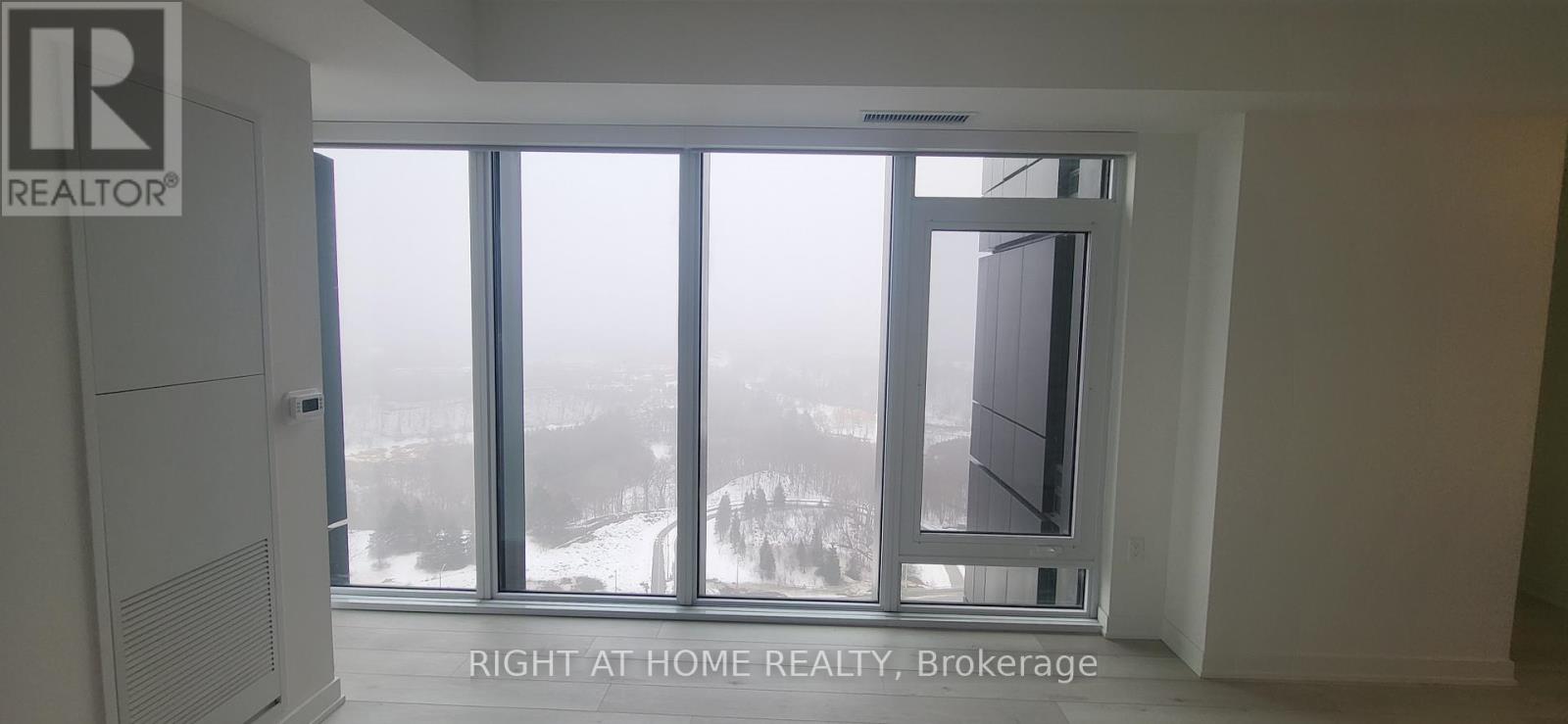 2102 - 1 Quarrington Lane, Toronto, Ontario  M3C 0S4 - Photo 2 - C12829708