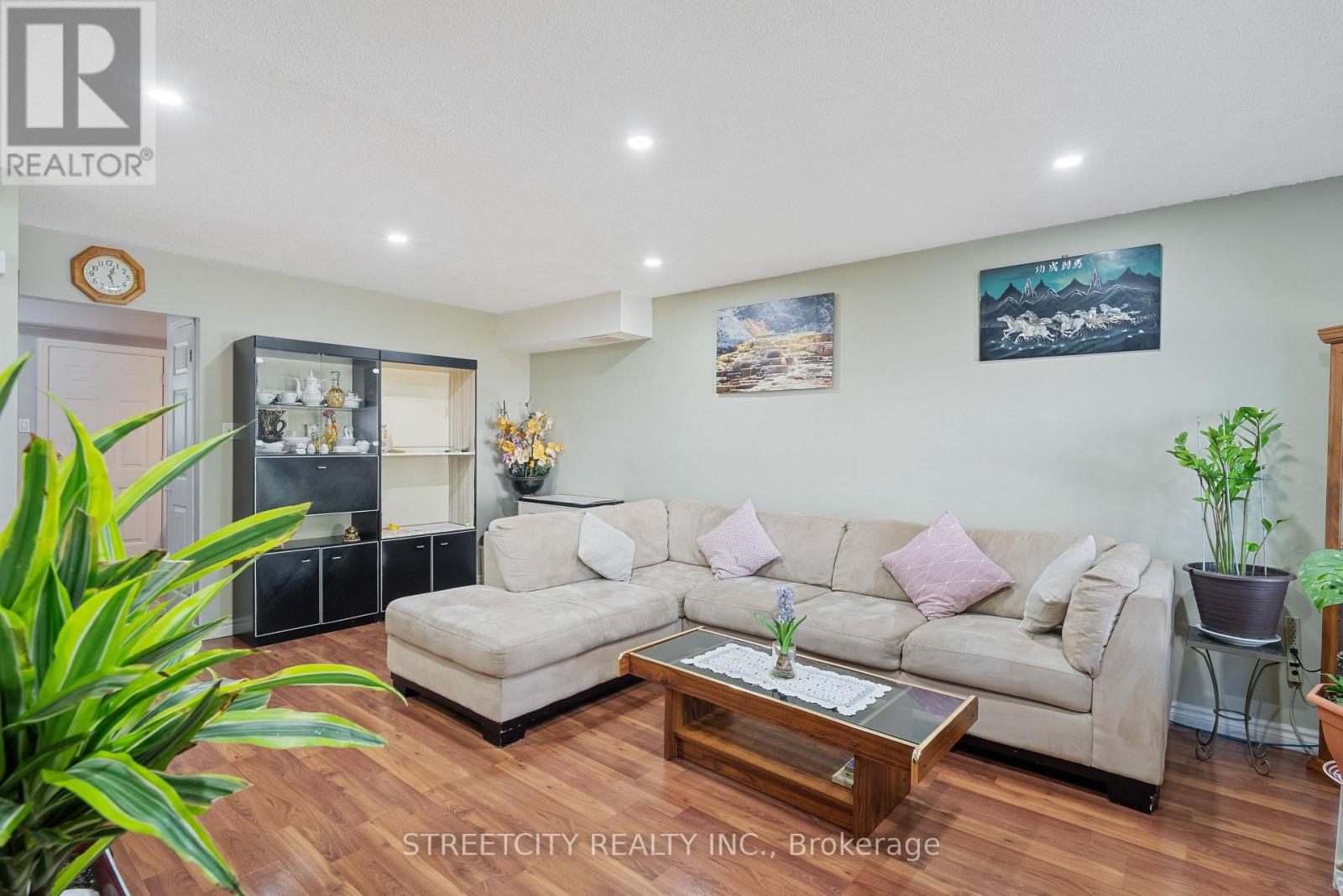 19 - 45 Gatewood Place, London East (East A), Ontario  N5Y 5A4 - Photo 7 - X12855550