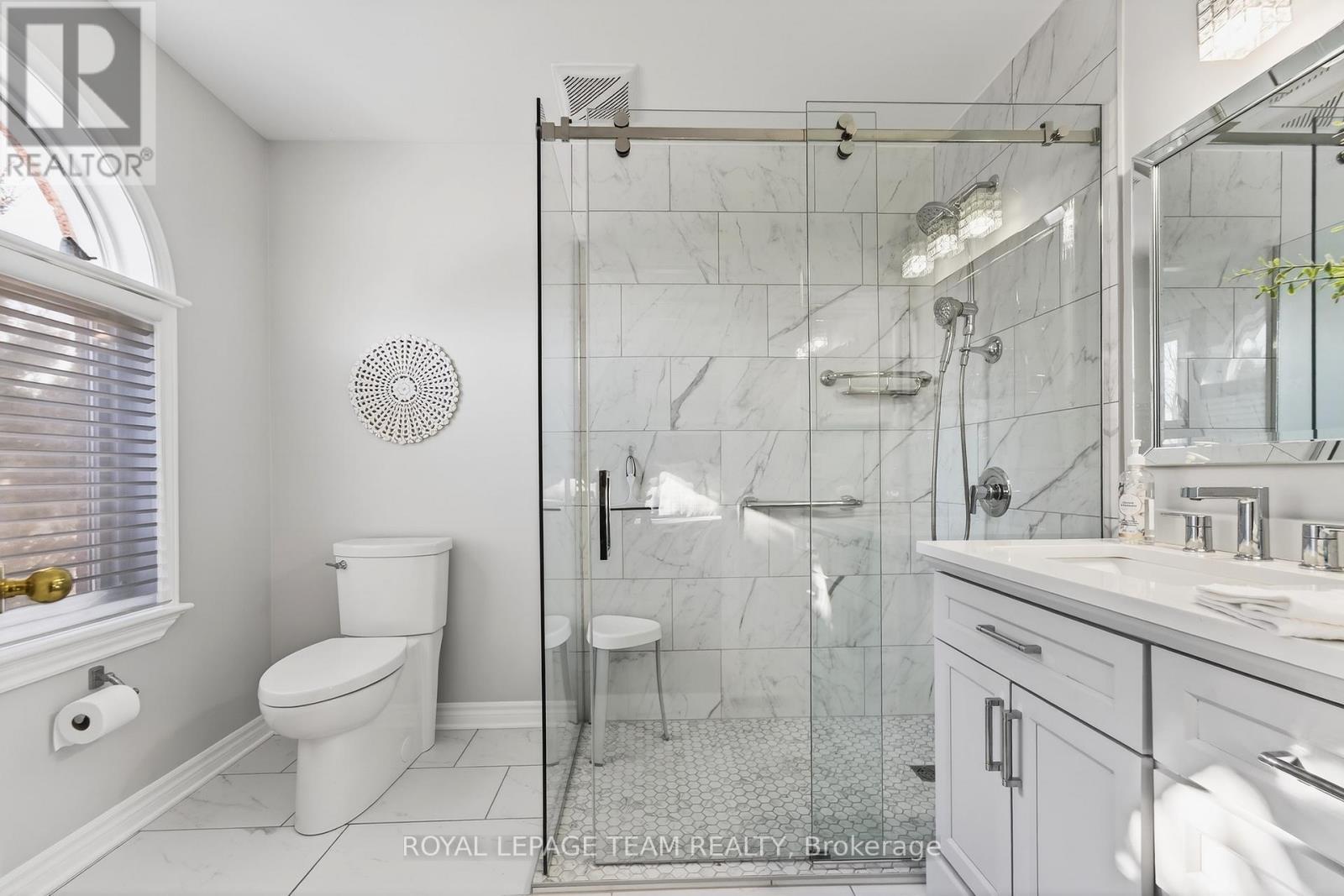 12 Partridge Drive, Ottawa, Ontario  K2M 2P6 - Photo 27 - X12855584