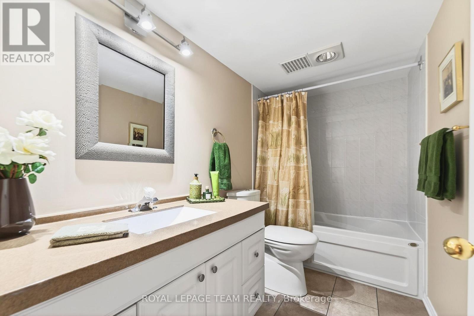 12 Partridge Drive, Ottawa, Ontario  K2M 2P6 - Photo 41 - X12855584