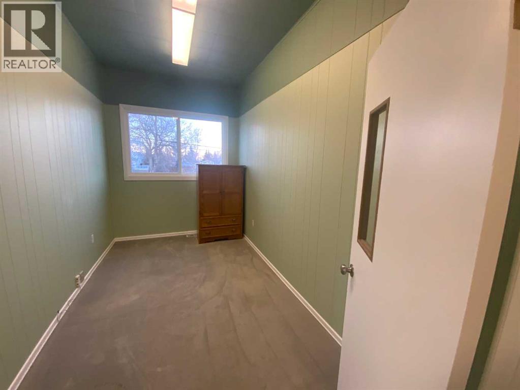 416 Arena, Trochu, Alberta  T0M 2C0 - Photo 21 - A2285453