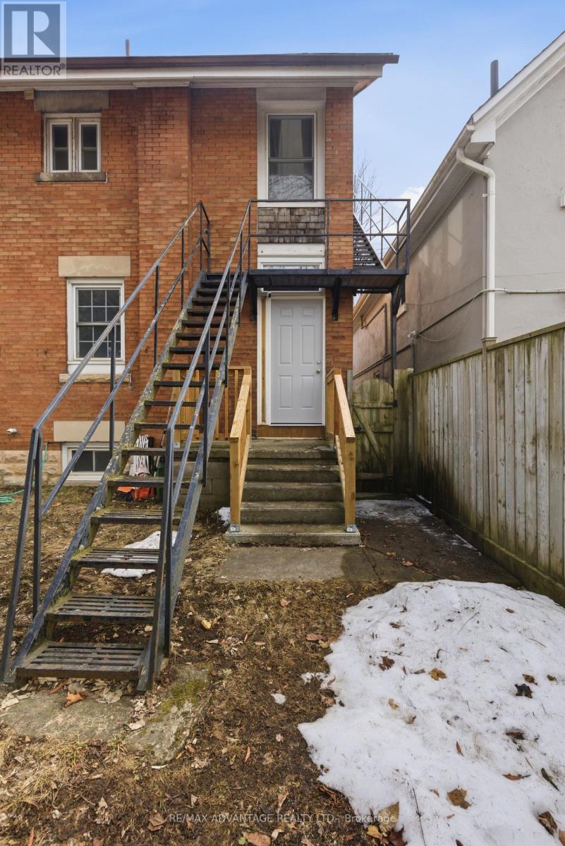 1051 Richmond Street, London East, Ontario  N6A 3J7 - Photo 11 - X12856406