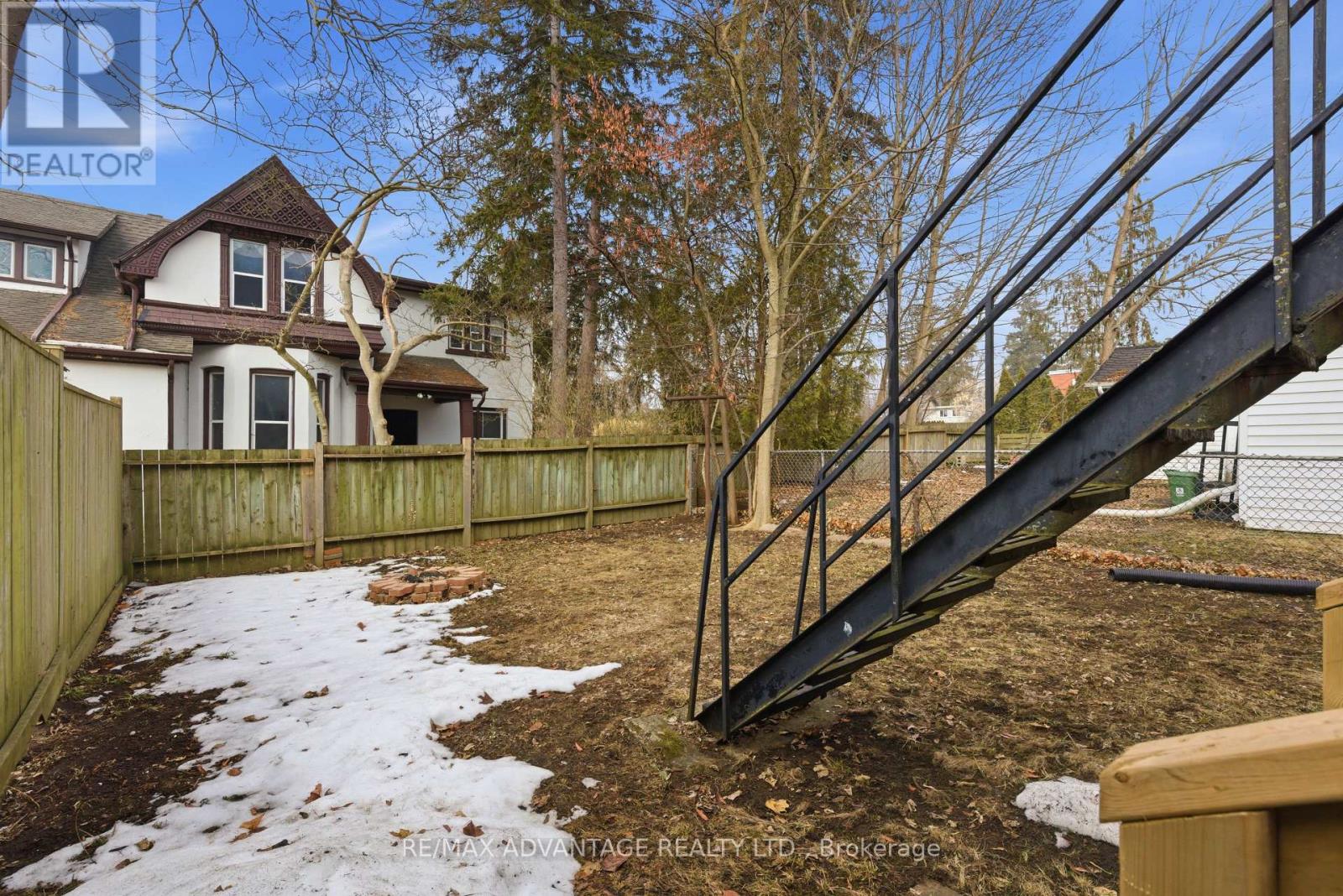 1051 Richmond Street, London East, Ontario  N6A 3J7 - Photo 7 - X12856406