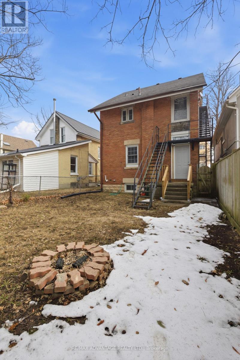 1051 Richmond Street, London East, Ontario  N6A 3J7 - Photo 8 - X12856406