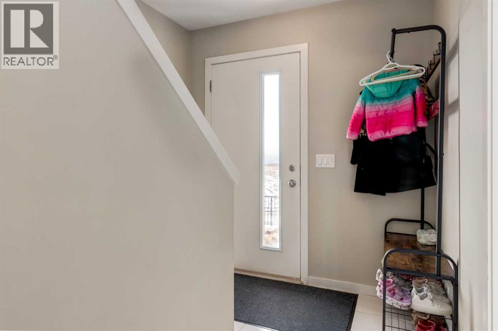 905 Evansridge Park Nw, Calgary, Alberta  T3P 0N7 - Photo 5 - A2290875