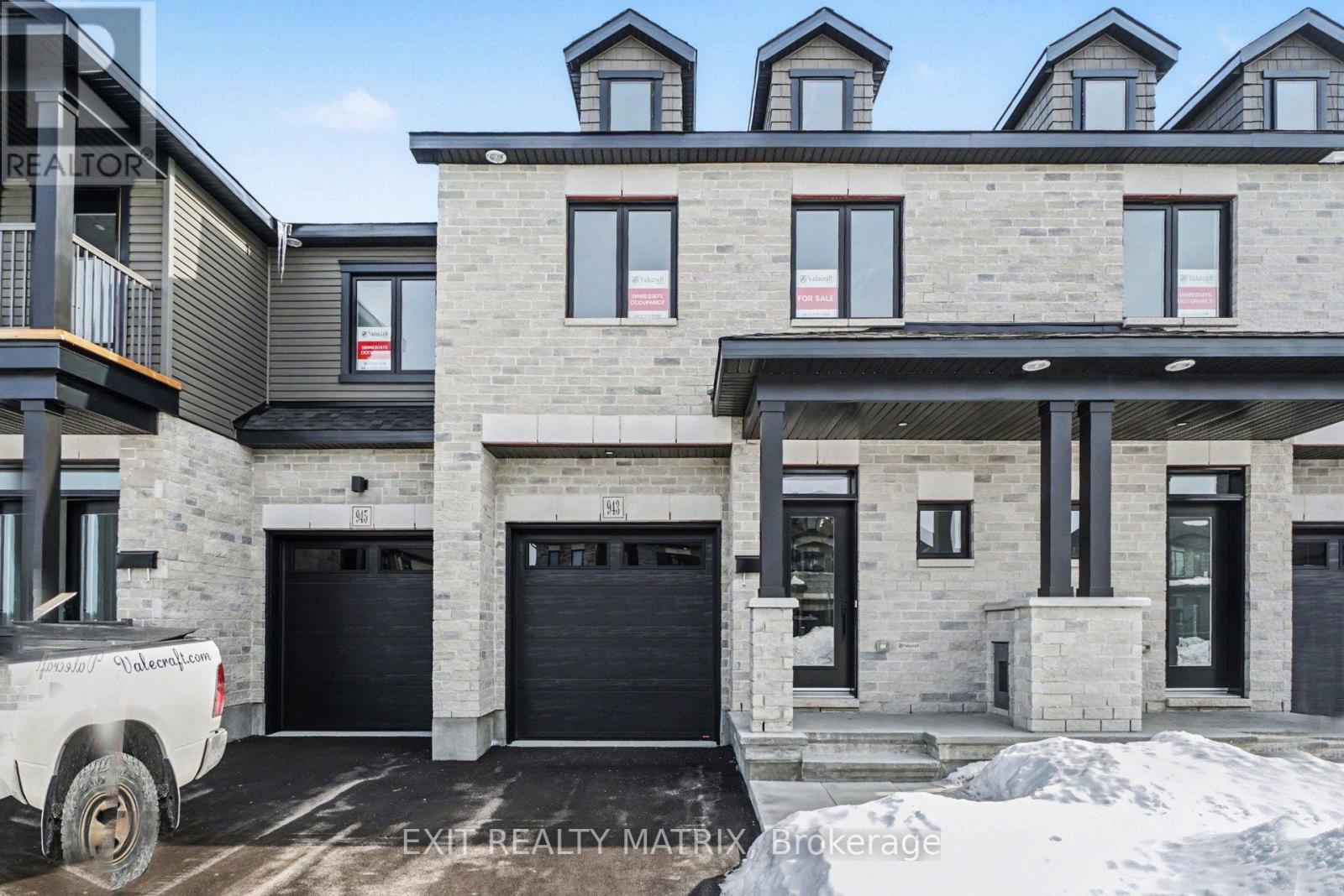 943 COLOGNE STREET, russell, Ontario