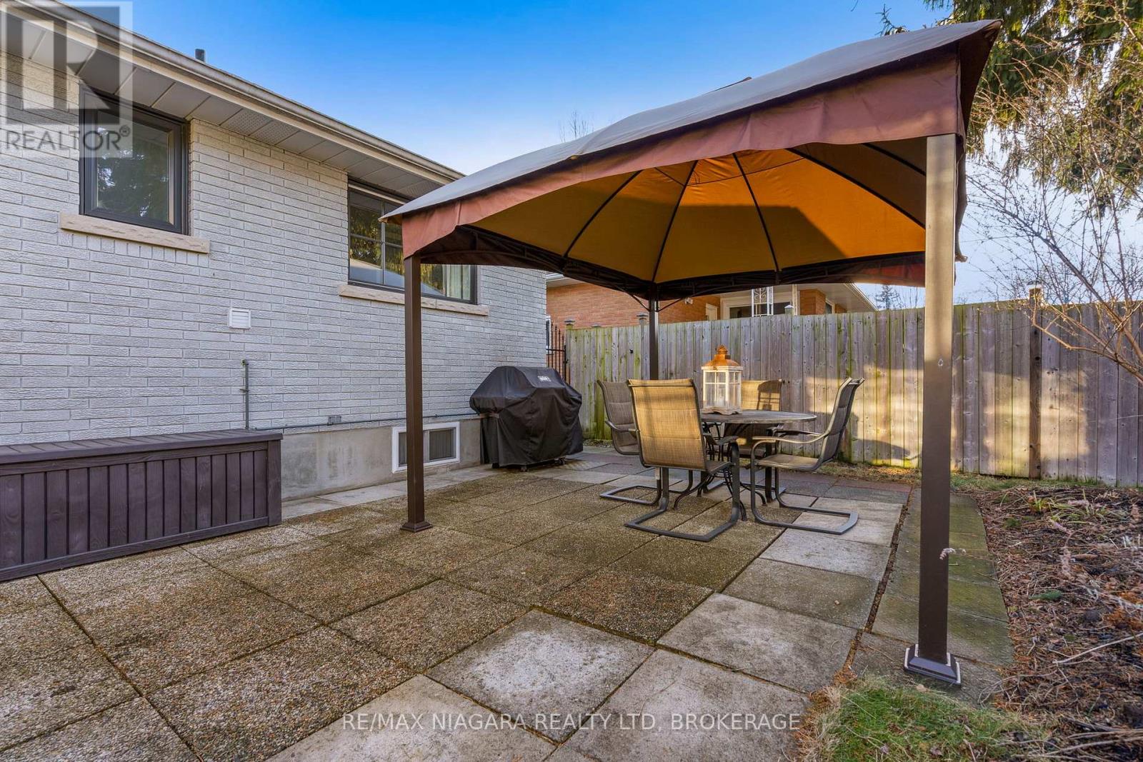 7 King's Grant Road, St. Catharines (Lakeshore), Ontario  L2N 2R9 - Photo 36 - X12856430