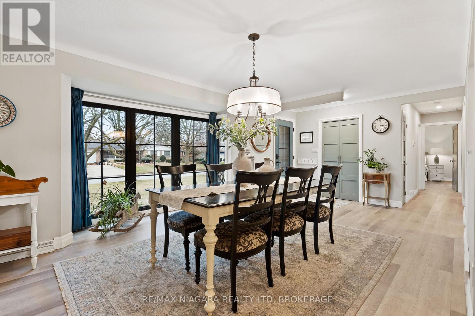 7 King's Grant Road, St. Catharines (Lakeshore), Ontario  L2N 2R9 - Photo 4 - X12856430