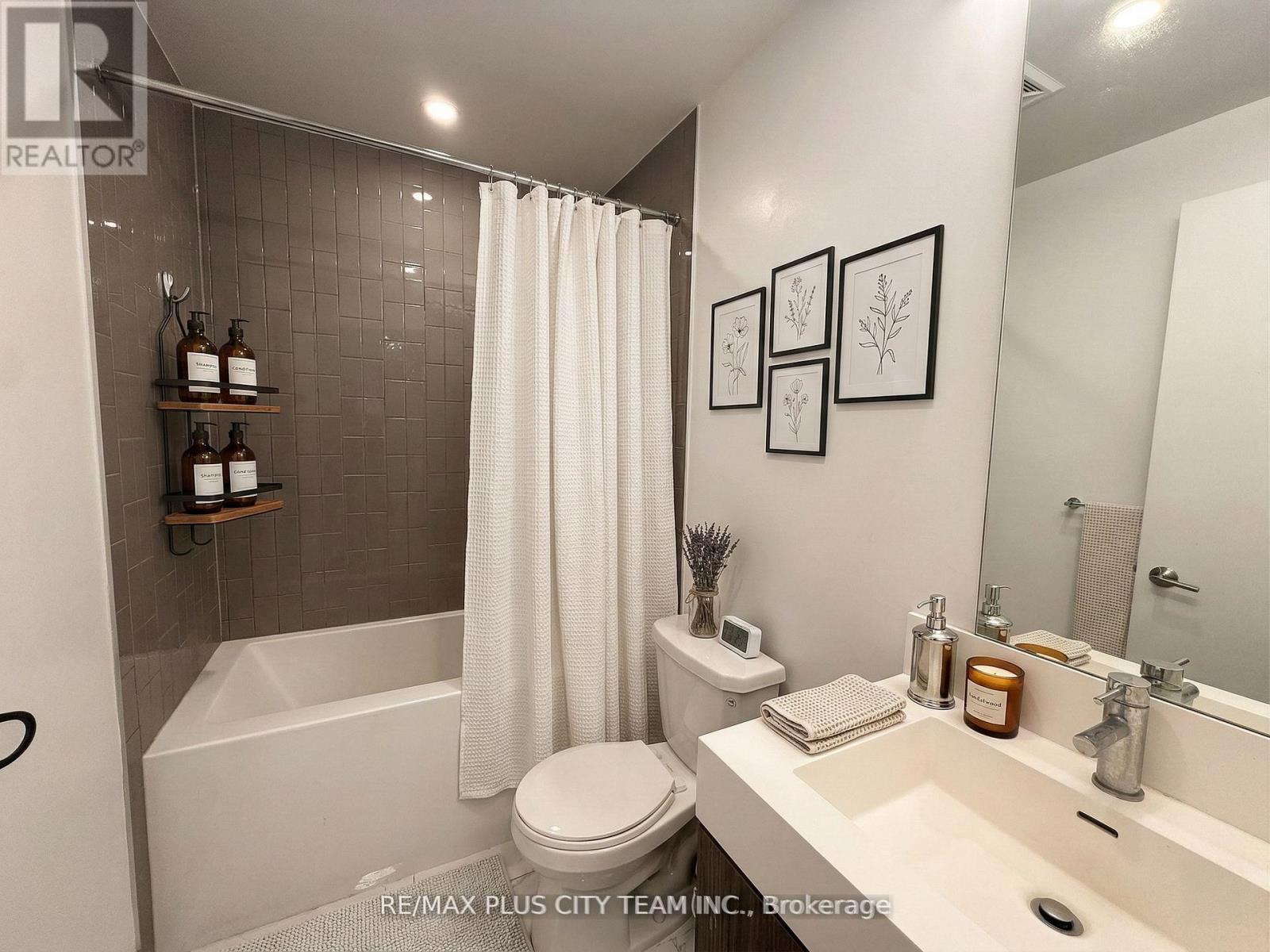 723 - 35 Tubman Avenue, Toronto, Ontario  M5A 0T1 - Photo 7 - C12802768