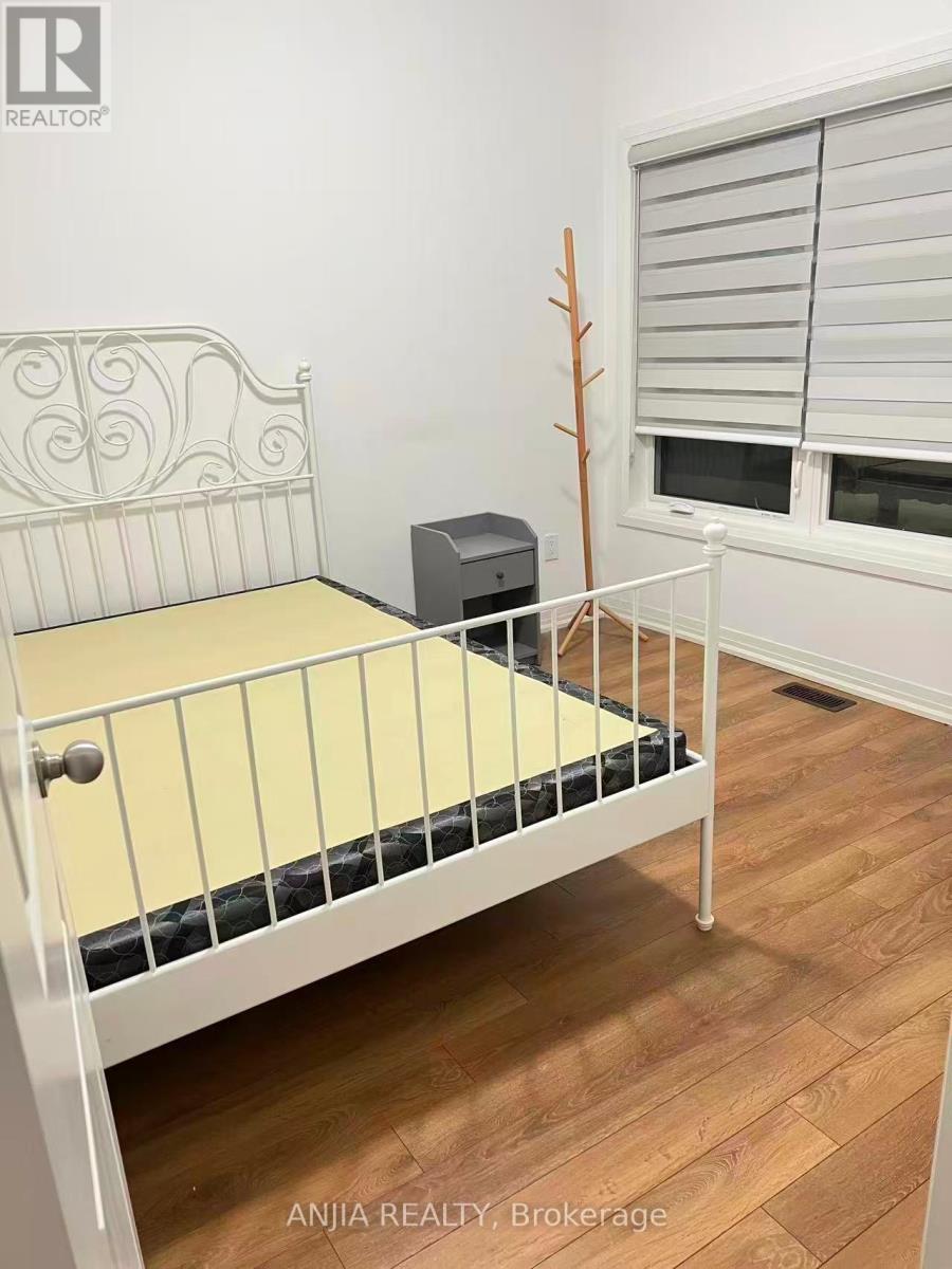 119 Markland Street, Markham, Ontario  L6C 3B5 - Photo 6 - N12856082