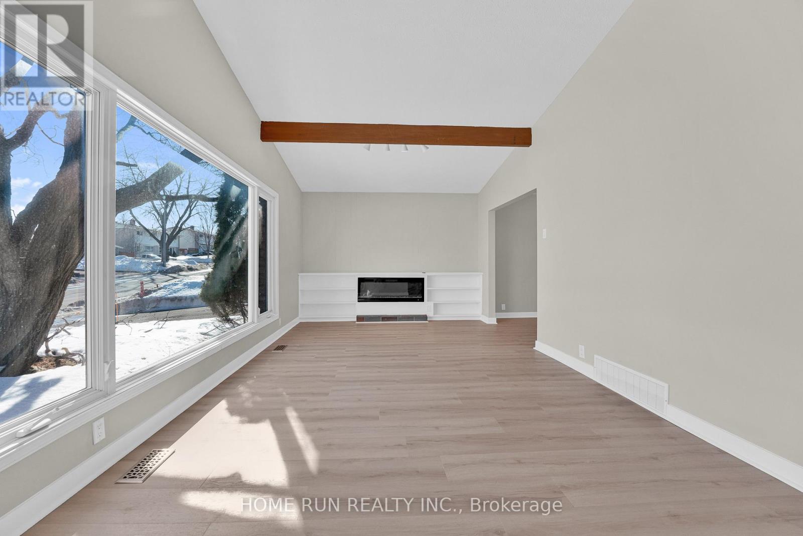 1259 Meadowlands Drive E, Ottawa, Ontario  K2E 6K4 - Photo 7 - X12852624