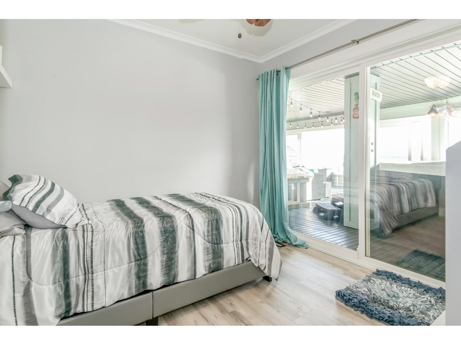 15587 Semiahmoo Avenue, White Rock, British Columbia  V4B 1V3 - Photo 26 - R3095985