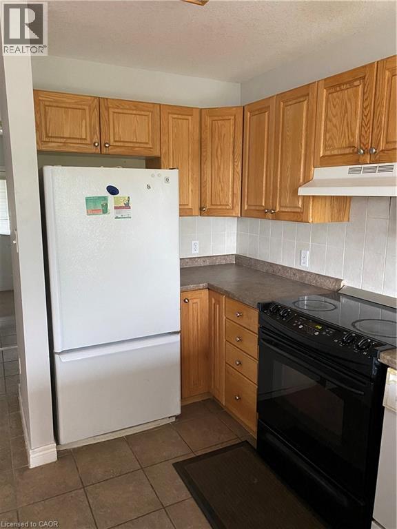 668a Butternut Avenue Unit# Main, Waterloo, Ontario  N2V 2L1 - Photo 2 - 40810134