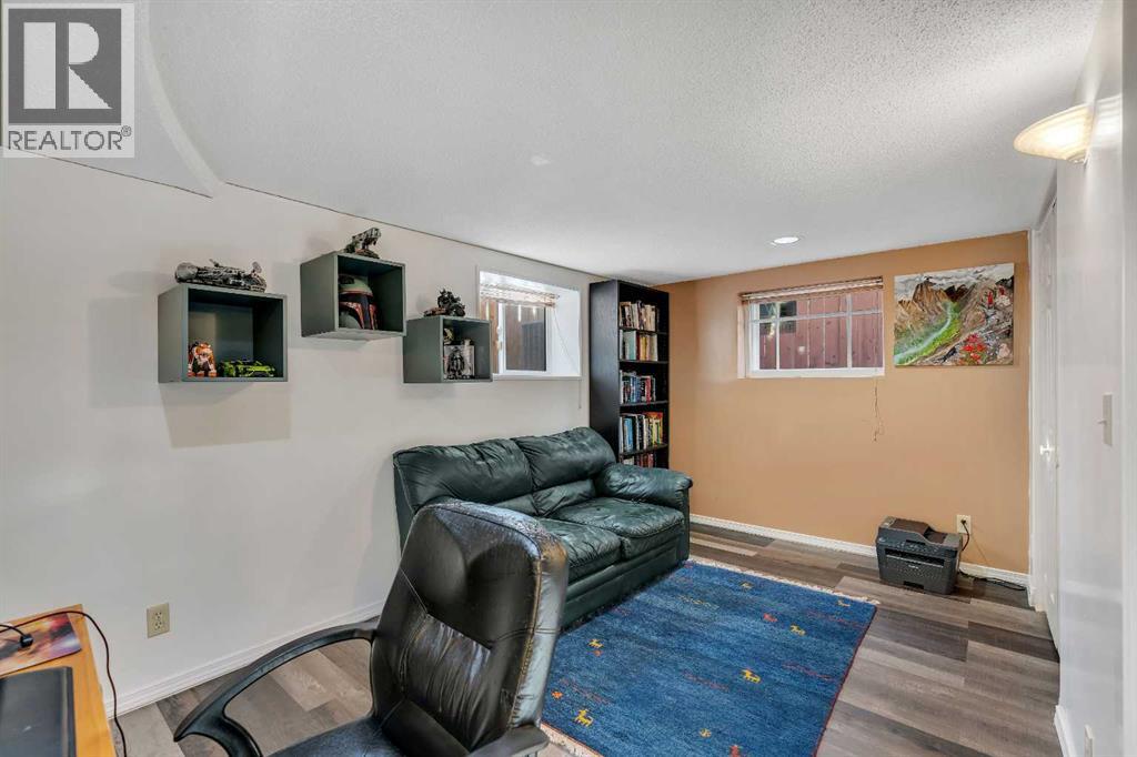 129 18 Avenue Nw, Calgary, Alberta  T2M 0S9 - Photo 17 - A2275294