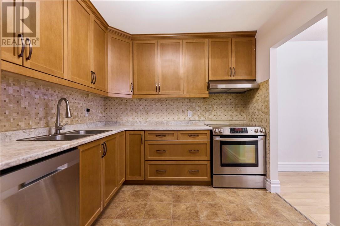 170 Autumnwood Cres Crescent, Greater Sudbury, Ontario  P3B 3Z4 - Photo 7 - 2126656