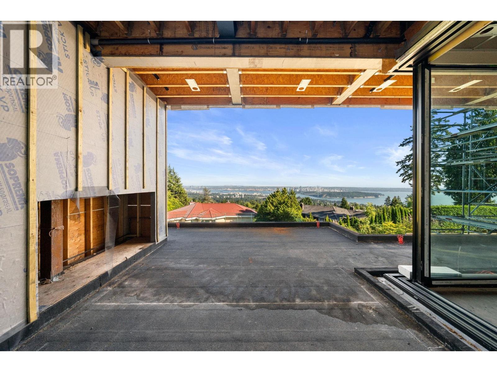 1424 Sandhurst Place, West Vancouver, British Columbia  V7S 2P3 - Photo 4 - R3097010