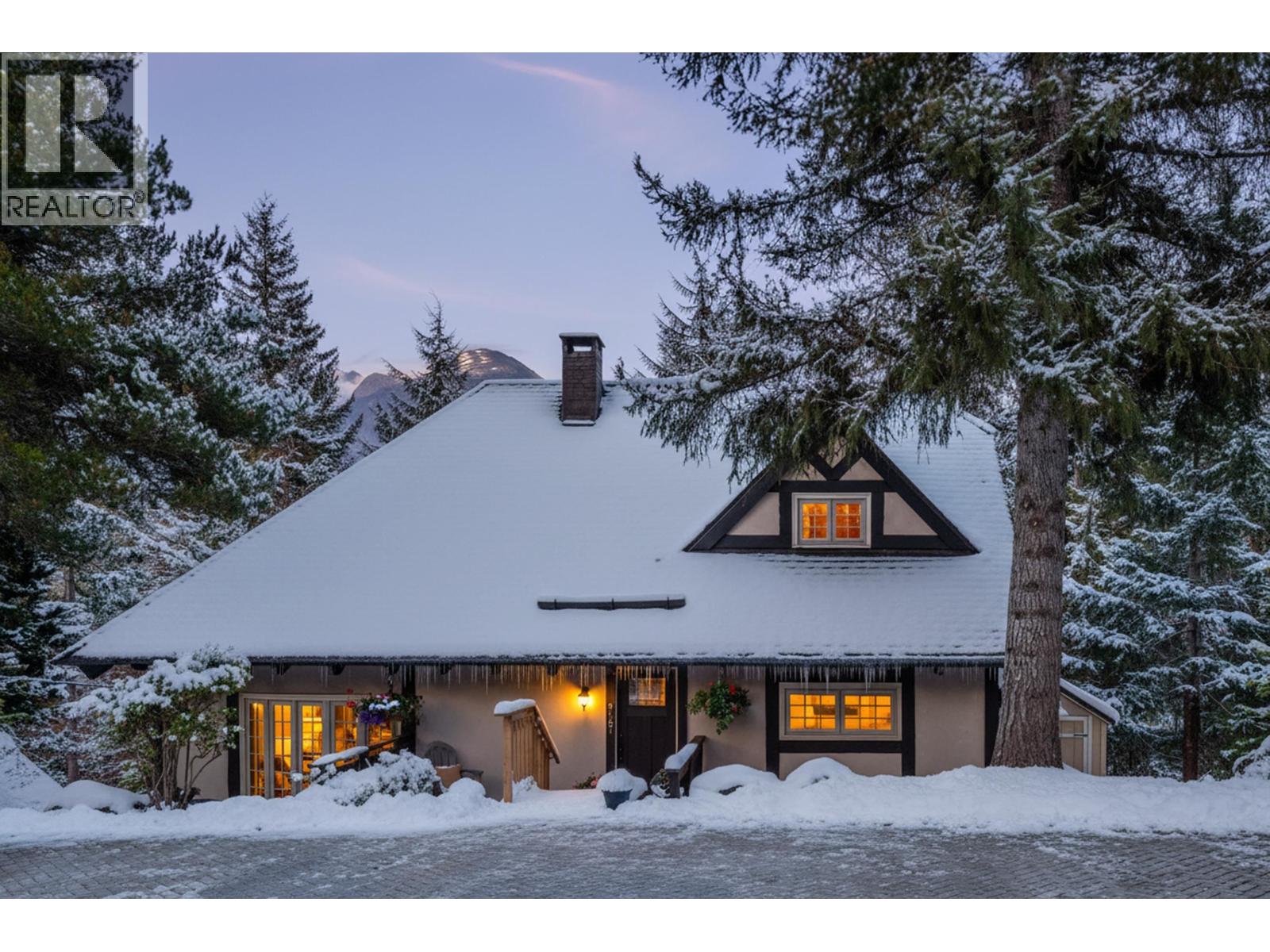 9167 EMERALD DRIVE, Whistler, British Columbia