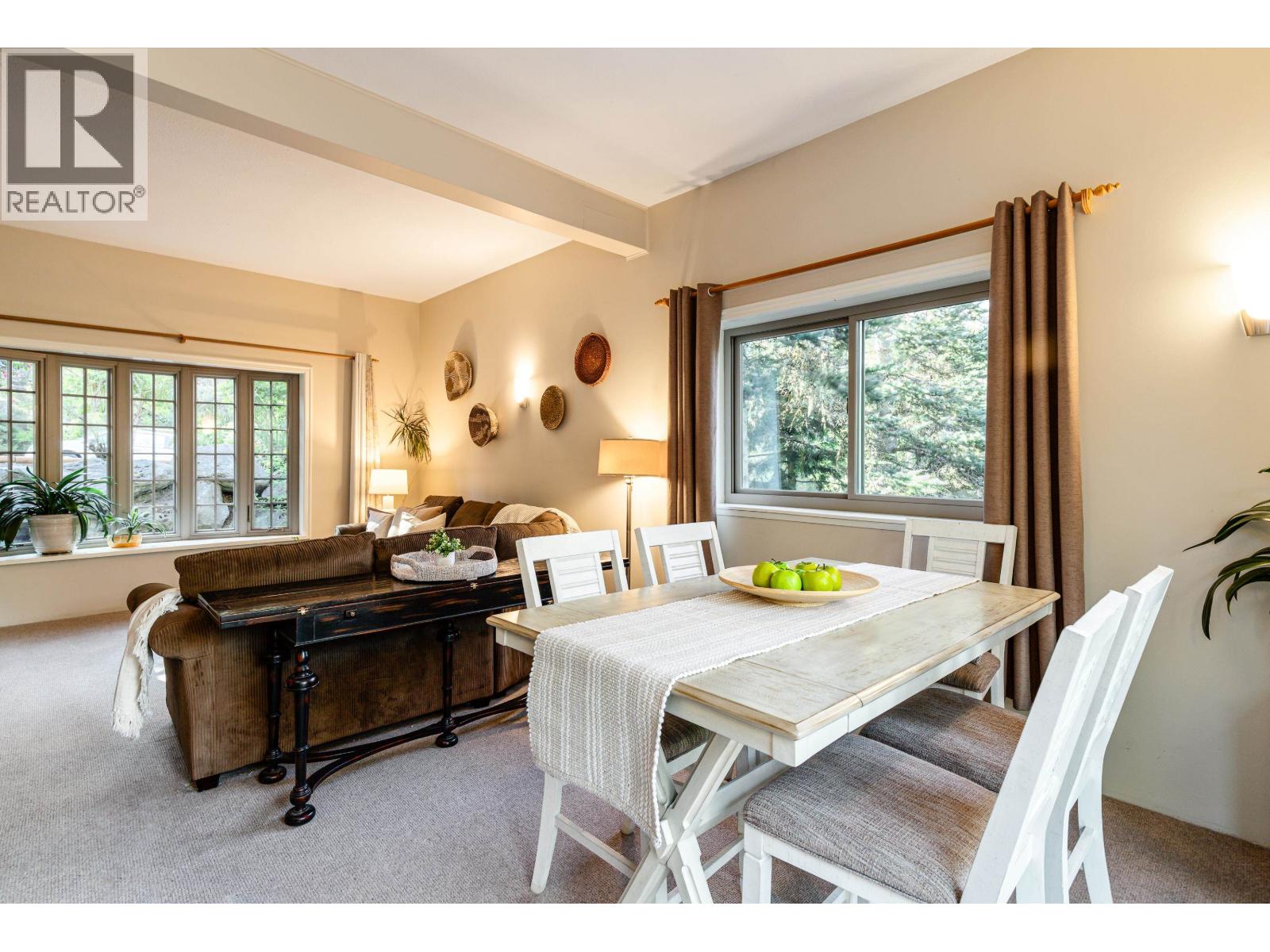 9167 Emerald Drive, Whistler, British Columbia  V8E 0G5 - Photo 9 - R3097058