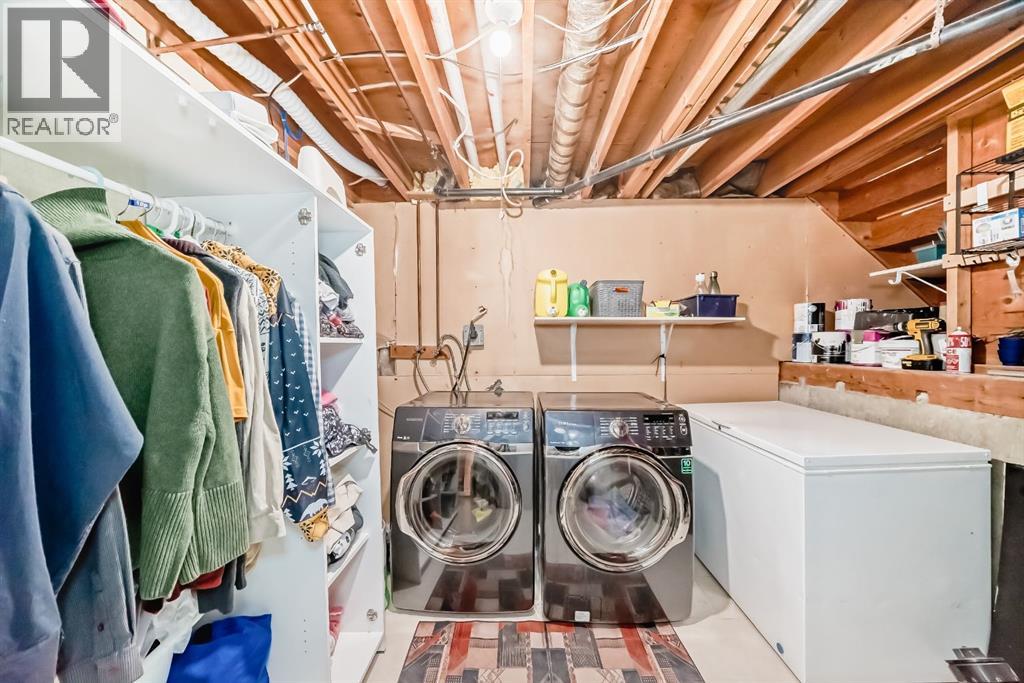 236 Pinecliff Way Ne, Calgary, Alberta  T1Y 3X3 - Photo 14 - A2285050