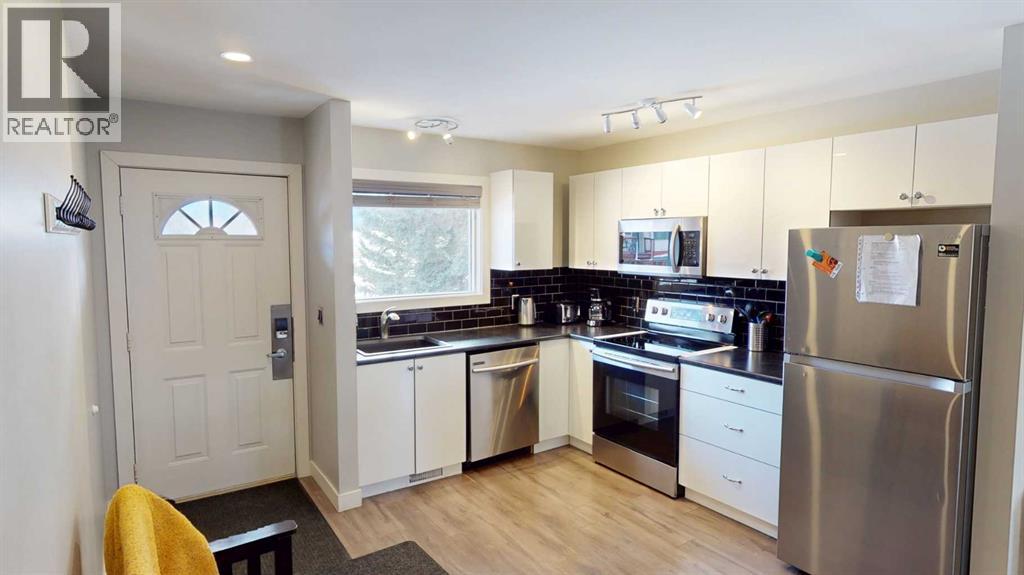 110, 1720 Bow Valley Trail Sw, Canmore, Alberta  T1W 2X3 - Photo 15 - A2287324