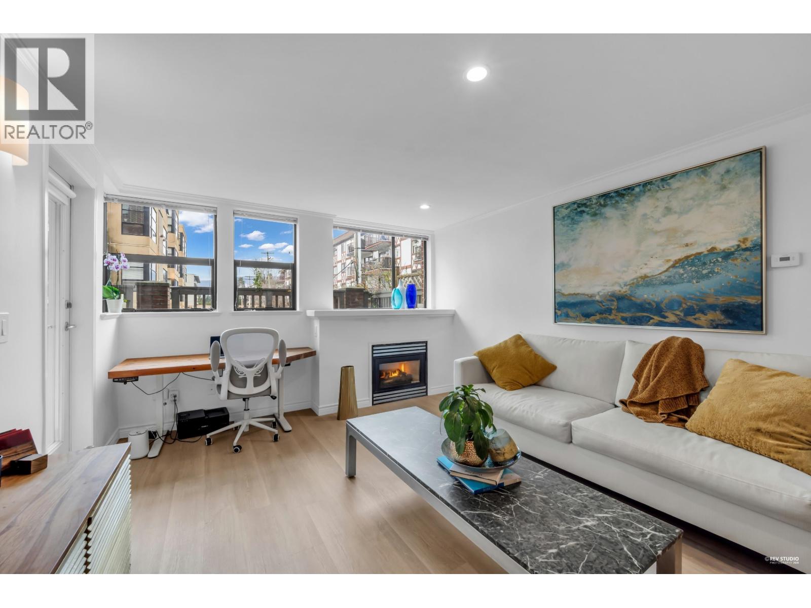 207 305 Lonsdale Avenue, North Vancouver, British Columbia  V7M 2G3 - Photo 23 - R3096996