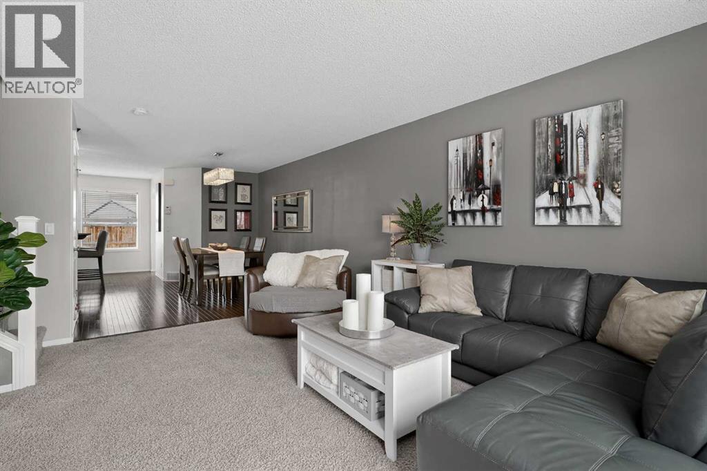 221 Autumn Green Se, Calgary, Alberta  T3M 0P4 - Photo 5 - A2288647