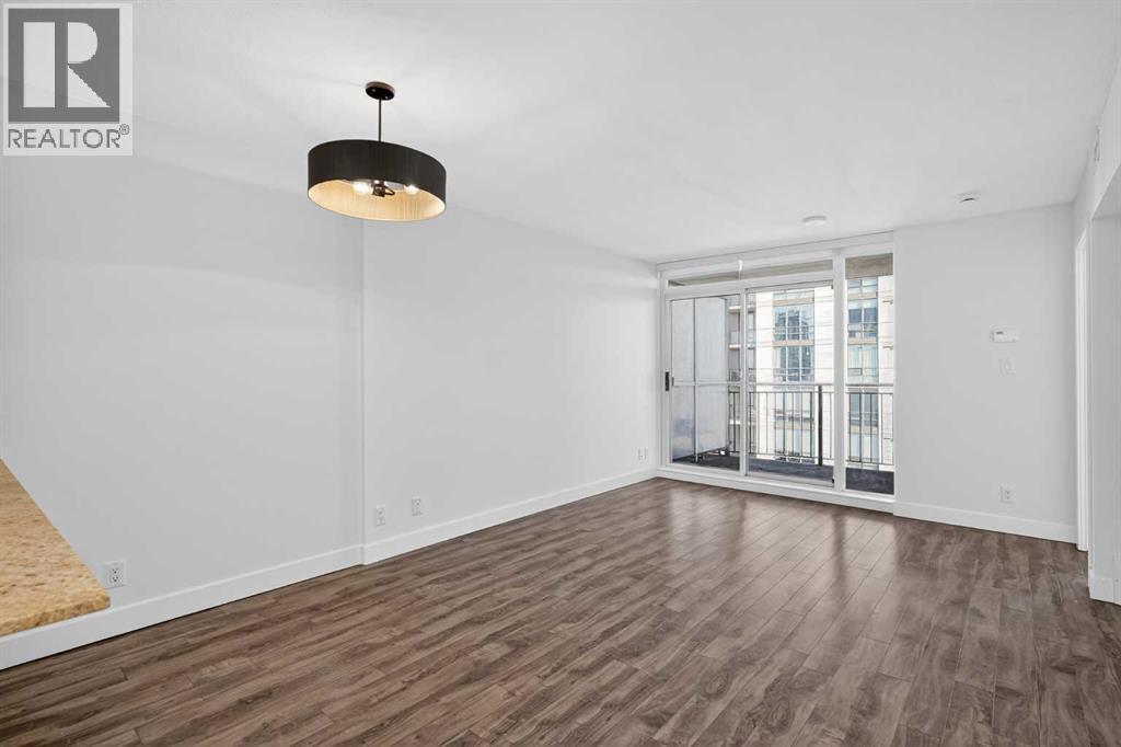 1501, 1110 11 Street Sw, Calgary, Alberta  T2R 1S5 - Photo 4 - A2288862