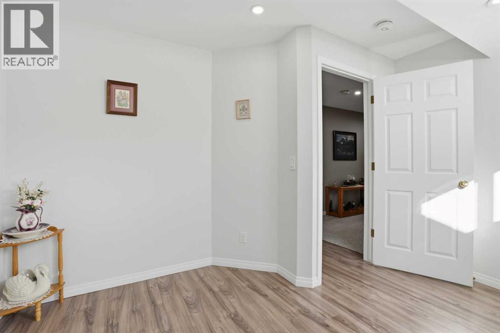 11, 103 Fairways Drive Nw, Airdrie, Alberta  T4B 2Y5 - Photo 34 - A2289417