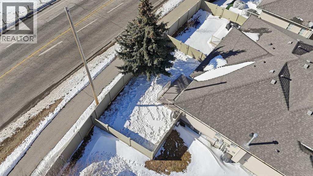 11, 103 Fairways Drive Nw, Airdrie, Alberta  T4B 2Y5 - Photo 4 - A2289417