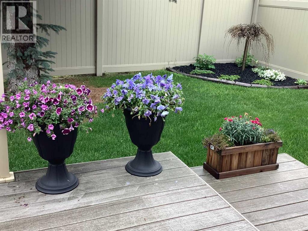 11, 103 Fairways Drive Nw, Airdrie, Alberta  T4B 2Y5 - Photo 41 - A2289417