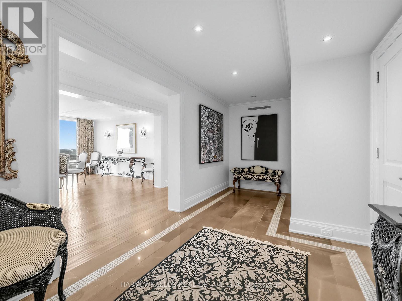 1201 - 500 Avenue Road, Toronto, Ontario  M4V 2J6 - Photo 3 - C12856422