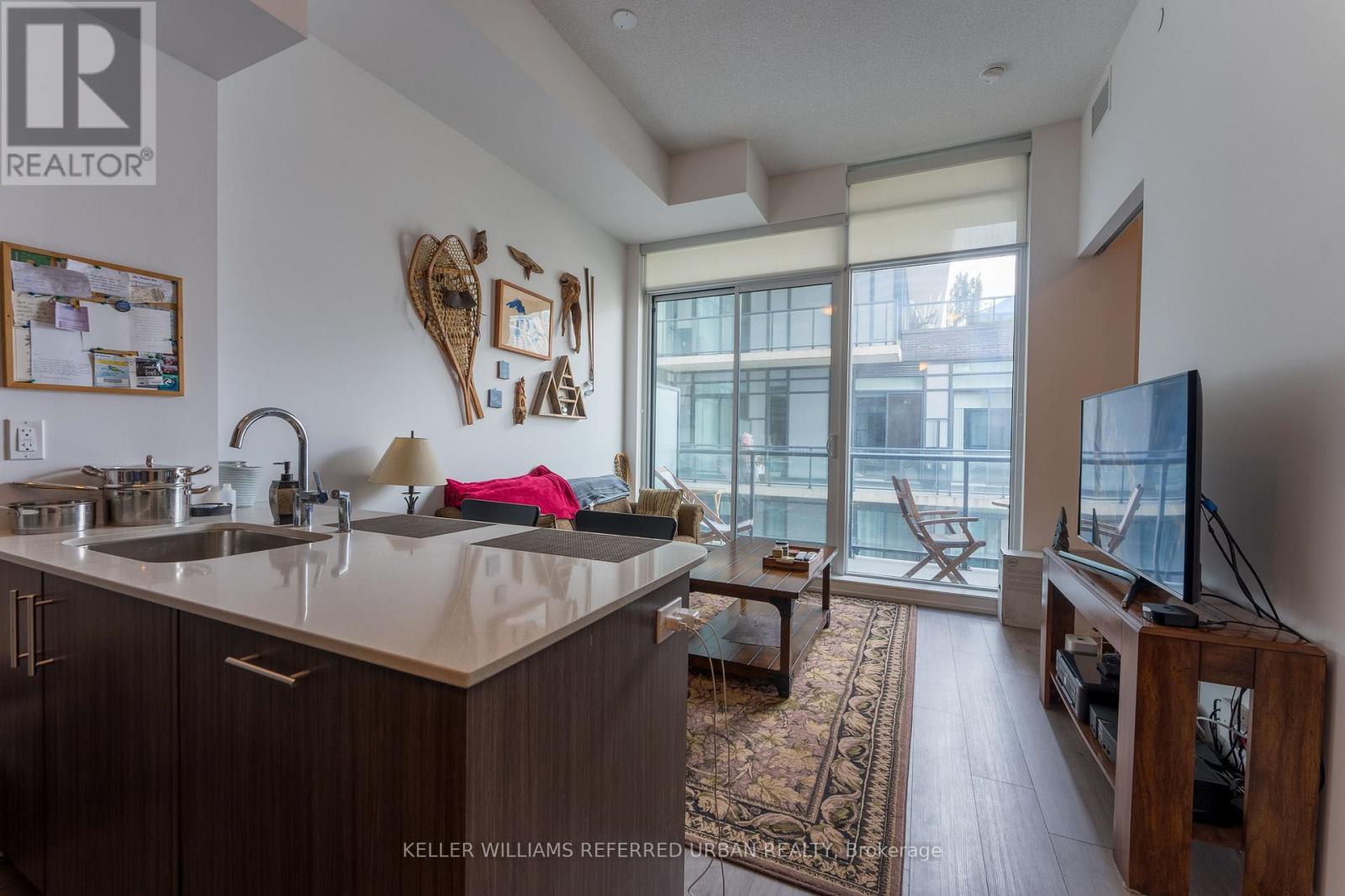 1005 - 297 COLLEGE STREET, Toronto, Ontario