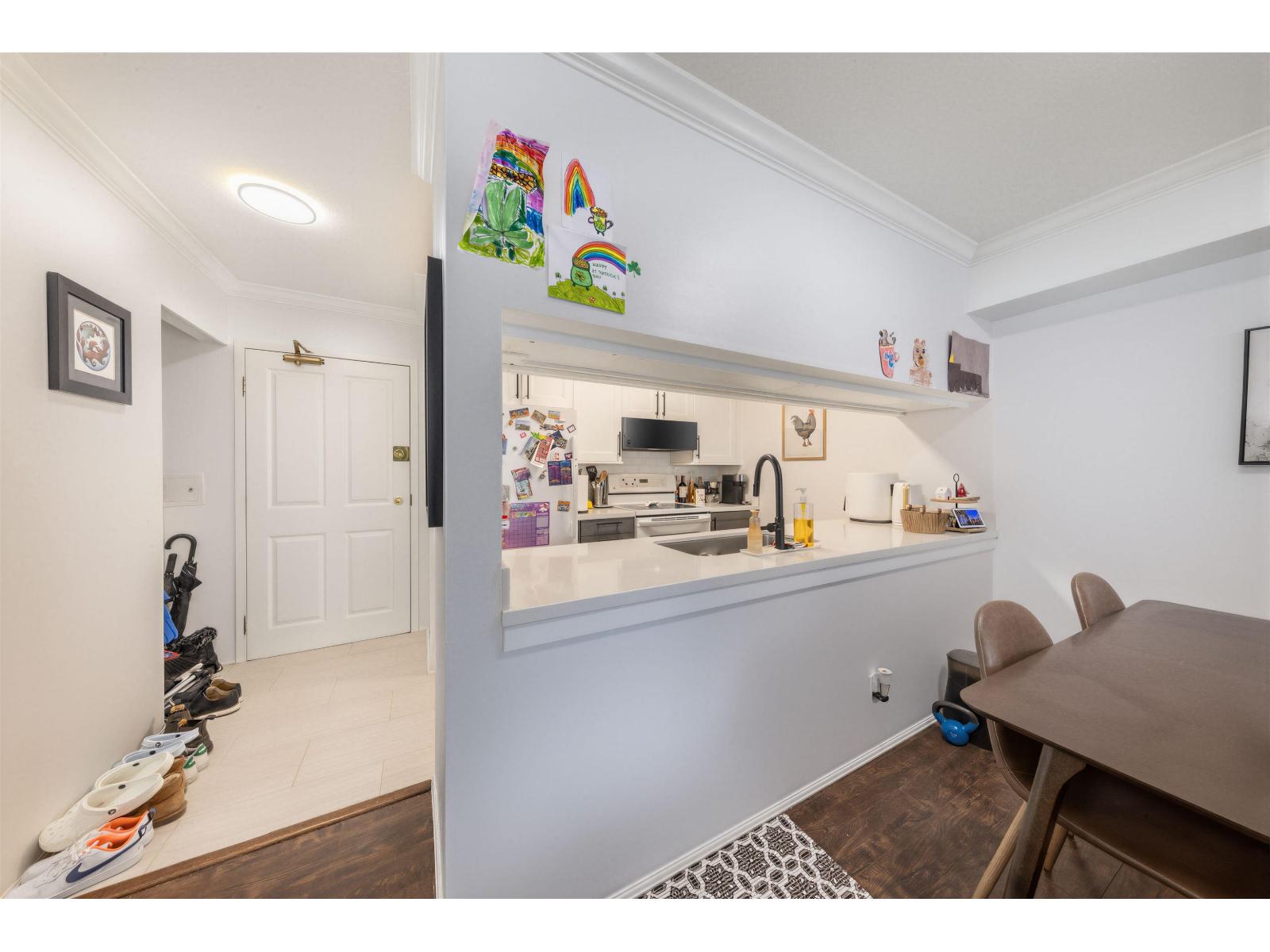 313 10533 University Drive, Surrey, British Columbia  V3T 5T7 - Photo 14 - R3097007