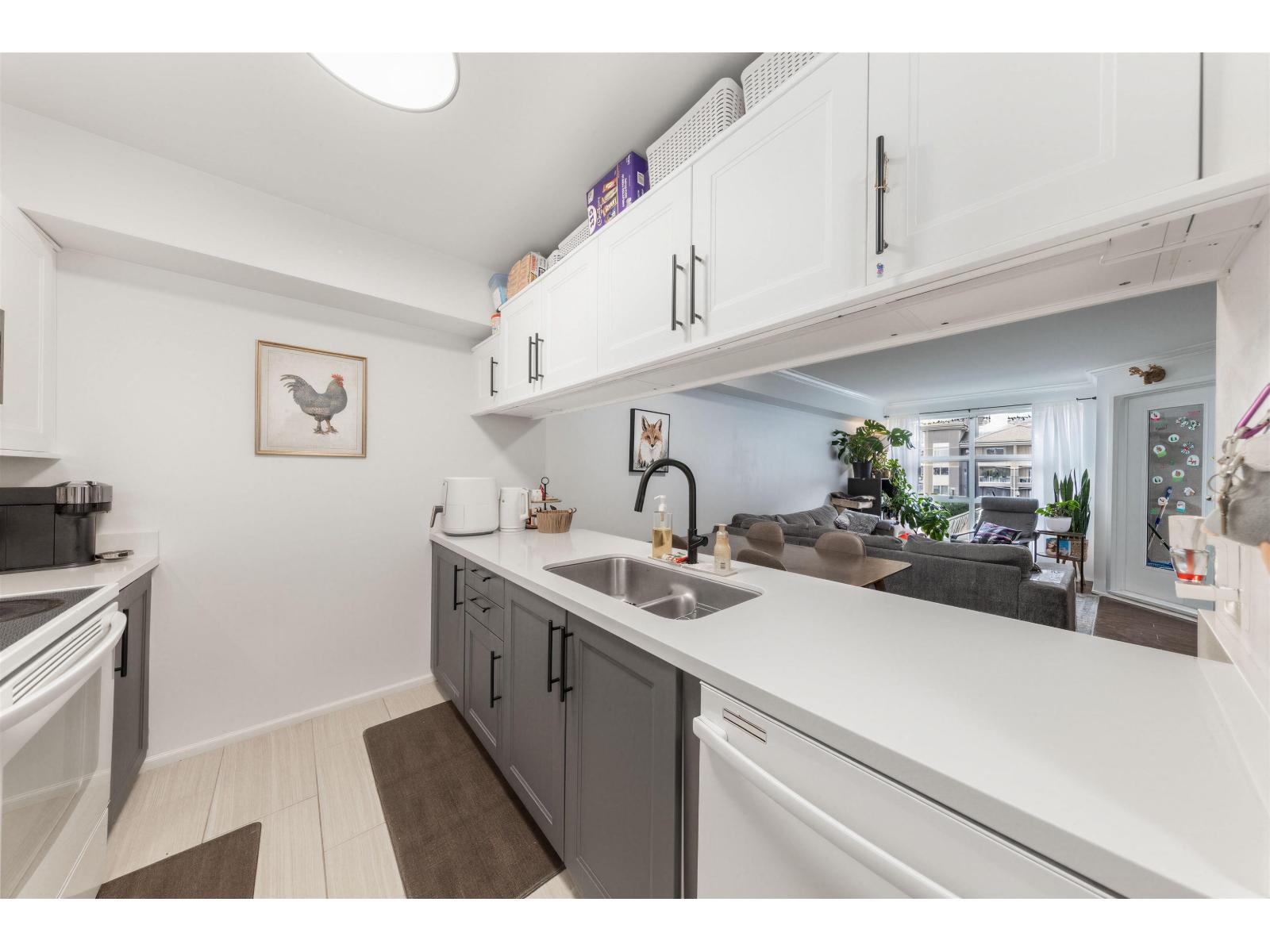 313 10533 University Drive, Surrey, British Columbia  V3T 5T7 - Photo 15 - R3097007