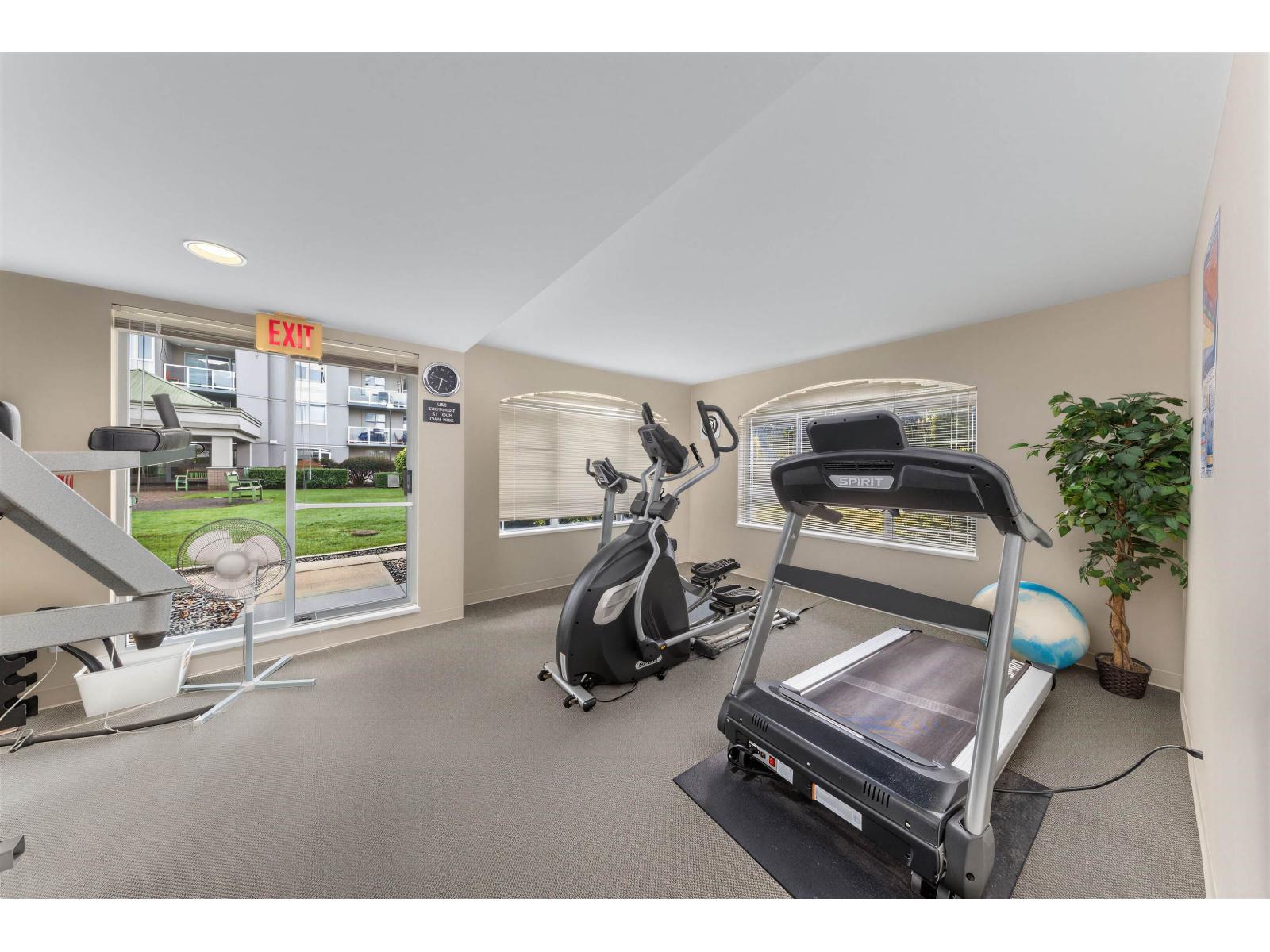 313 10533 University Drive, Surrey, British Columbia  V3T 5T7 - Photo 34 - R3097007