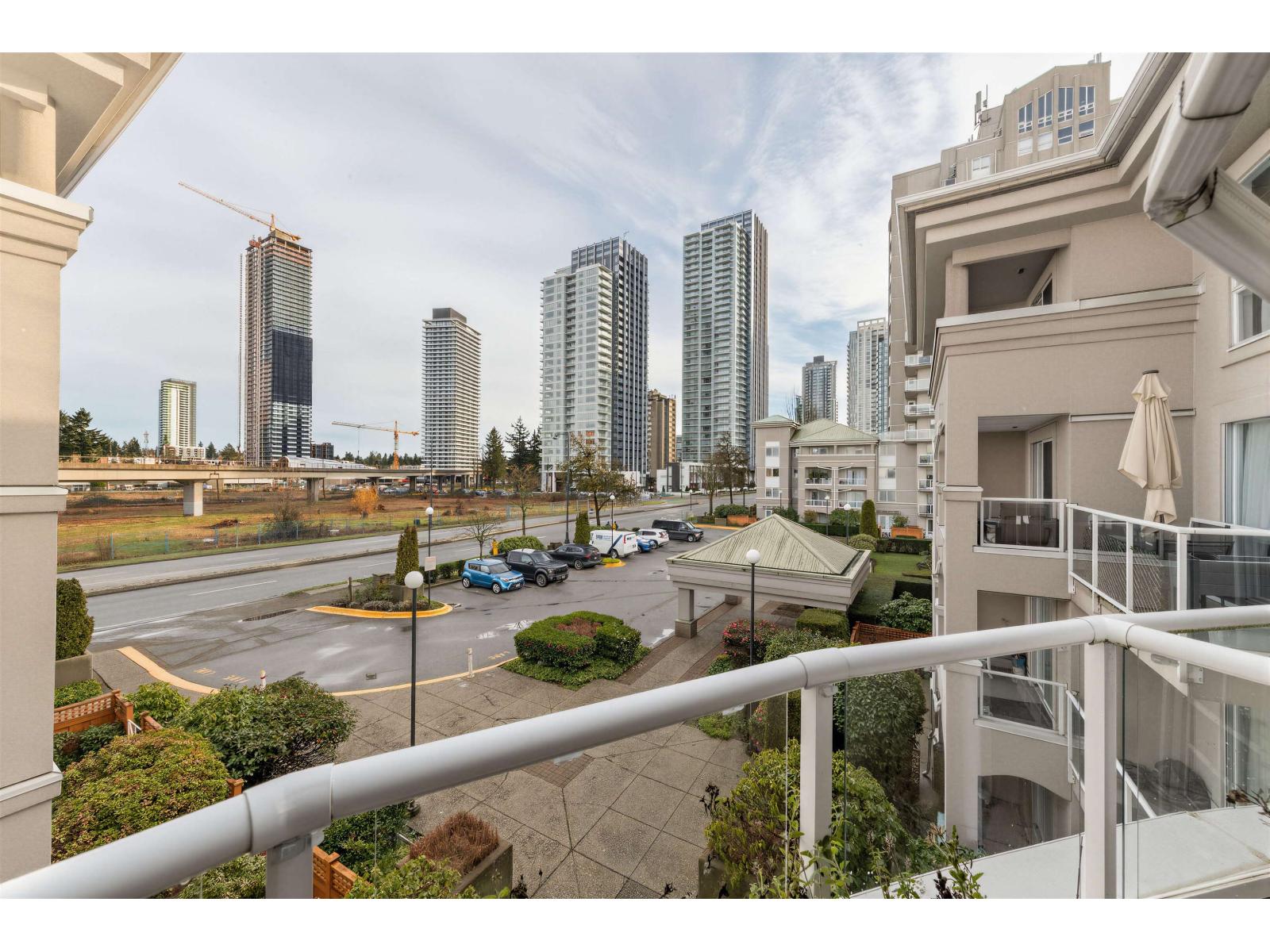 313 10533 University Drive, Surrey, British Columbia  V3T 5T7 - Photo 38 - R3097007