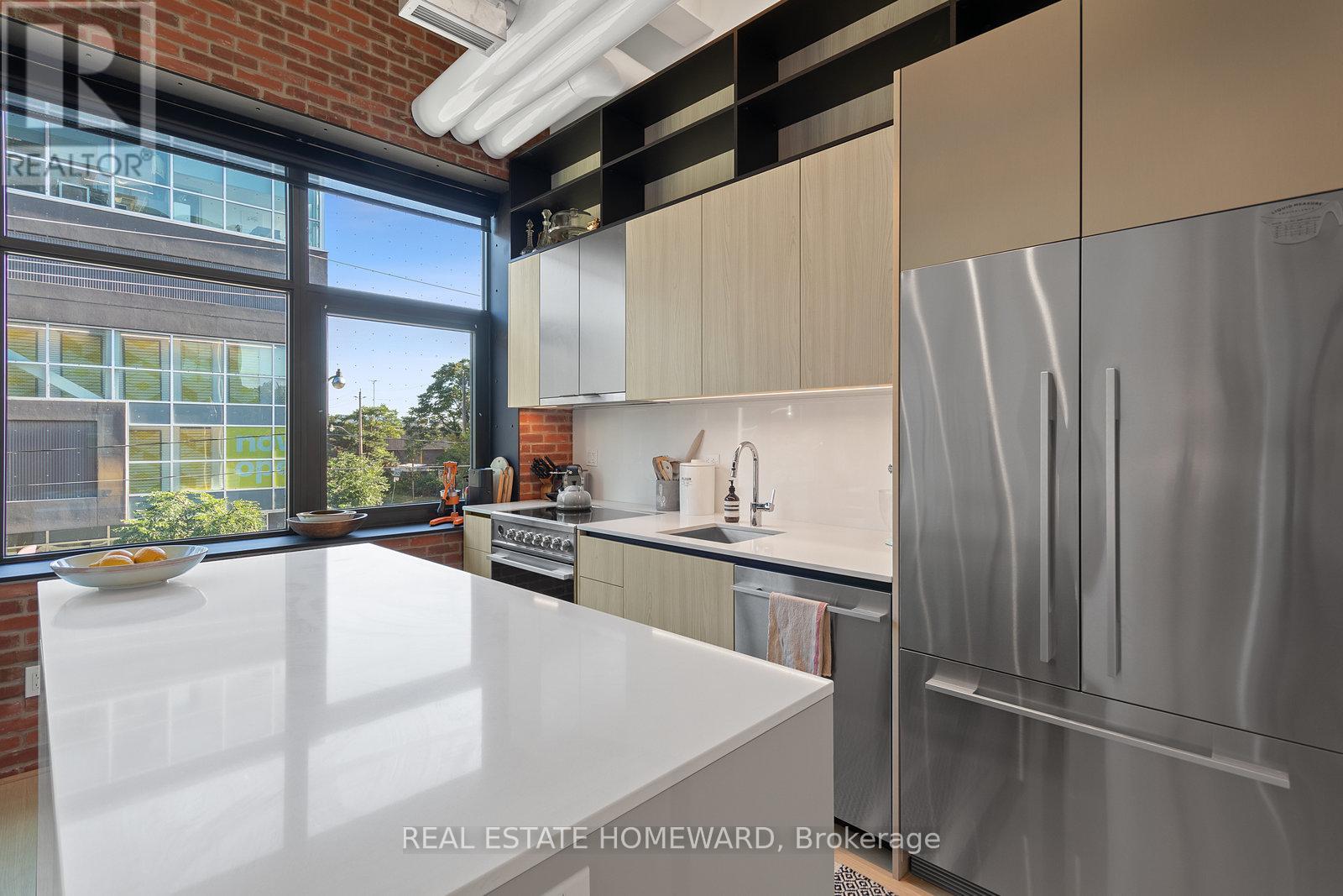 207 - 150 Logan Avenue, Toronto, Ontario  M4M 0E4 - Photo 10 - E12856482