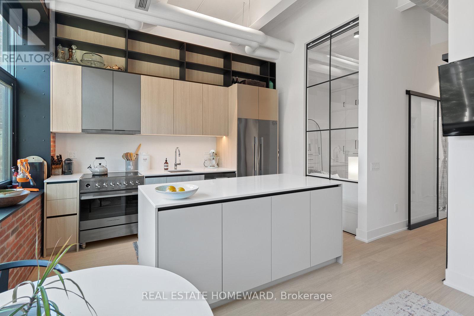 207 - 150 Logan Avenue, Toronto, Ontario  M4M 0E4 - Photo 12 - E12856482