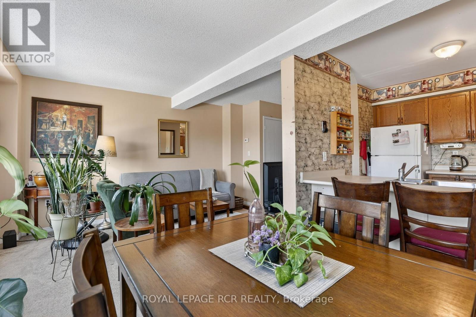 10 - 369 Riddell Court, Newmarket, Ontario  L3Y 8M8 - Photo 11 - N12856424