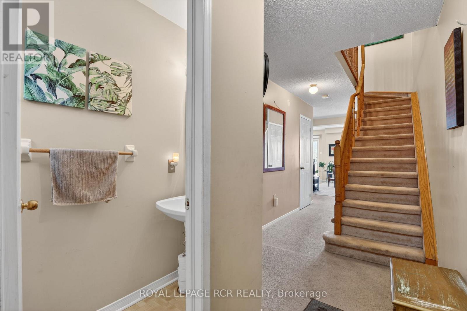 10 - 369 Riddell Court, Newmarket, Ontario  L3Y 8M8 - Photo 18 - N12856424