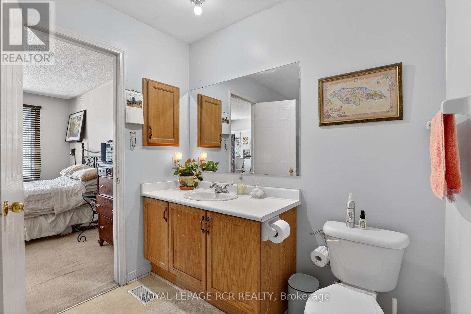 10 - 369 Riddell Court, Newmarket, Ontario  L3Y 8M8 - Photo 26 - N12856424