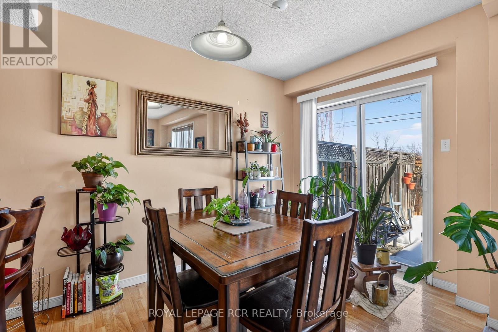 10 - 369 Riddell Court, Newmarket, Ontario  L3Y 8M8 - Photo 8 - N12856424