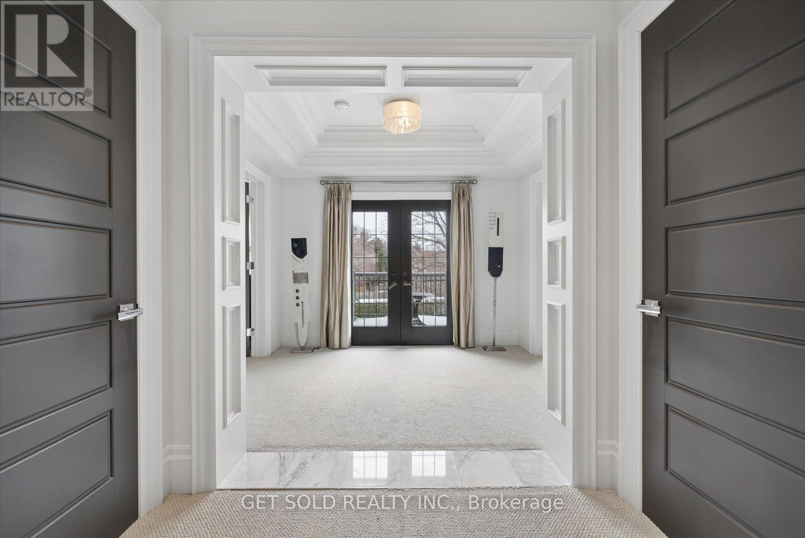 8 Thornhill Avenue, Vaughan (Uplands), Ontario  L4J 1J4 - Photo 22 - N12856466