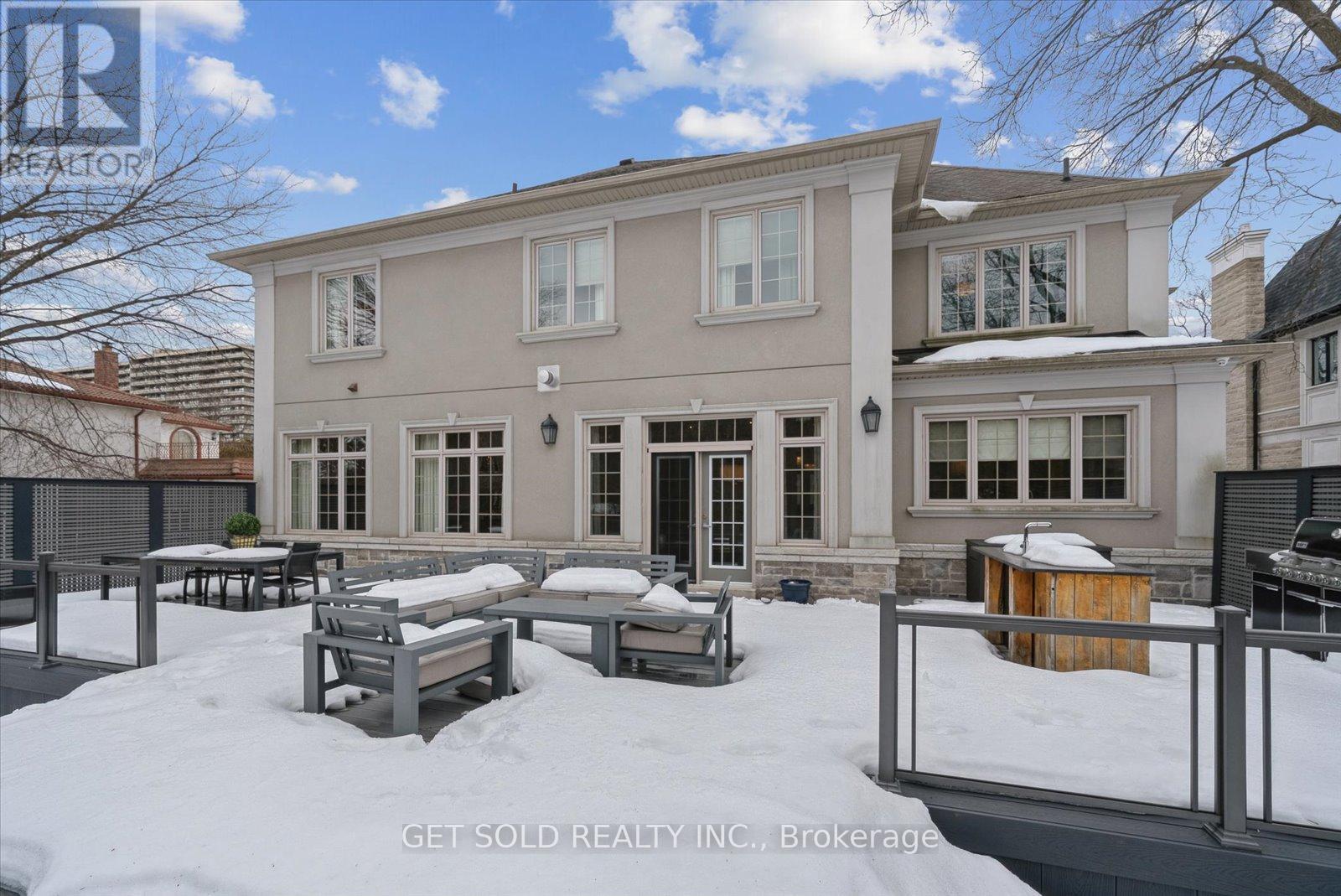 8 Thornhill Avenue, Vaughan (Uplands), Ontario  L4J 1J4 - Photo 48 - N12856466