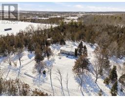 15 MCINTYRE ROAD, Prince Edward County, Ontario