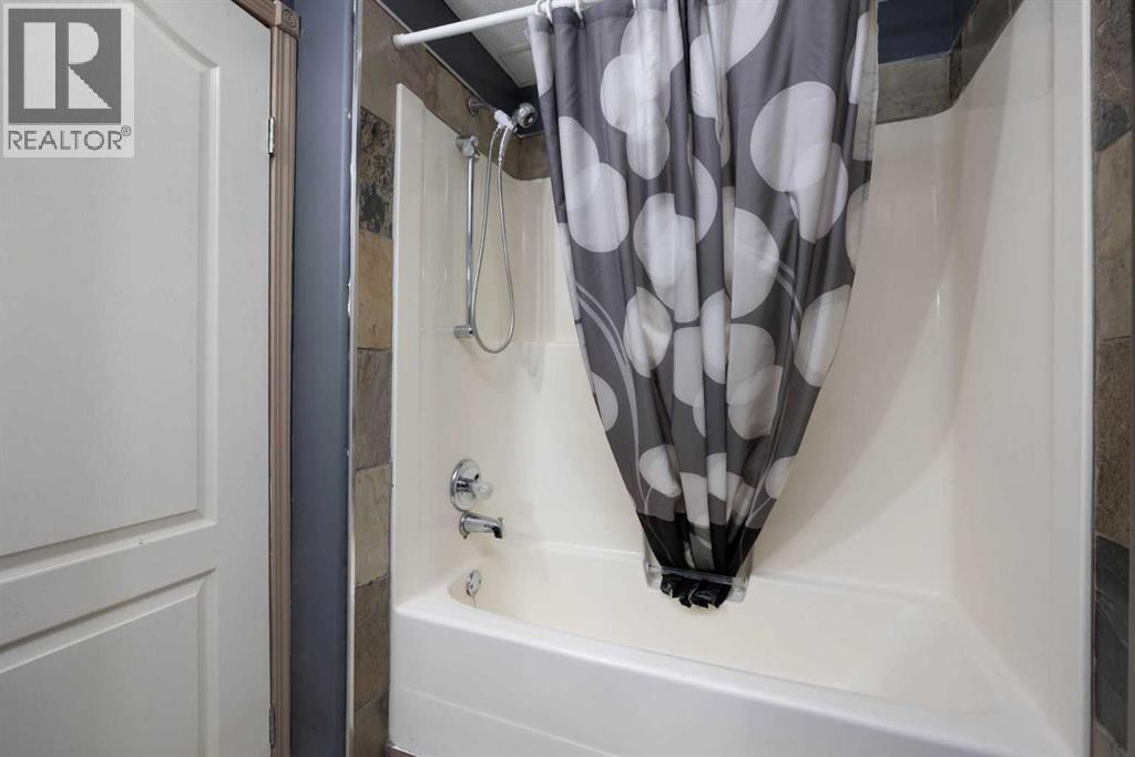 25 Freestone Way, Saprae Creek, Alberta  T9H 5B4 - Photo 24 - A2276566