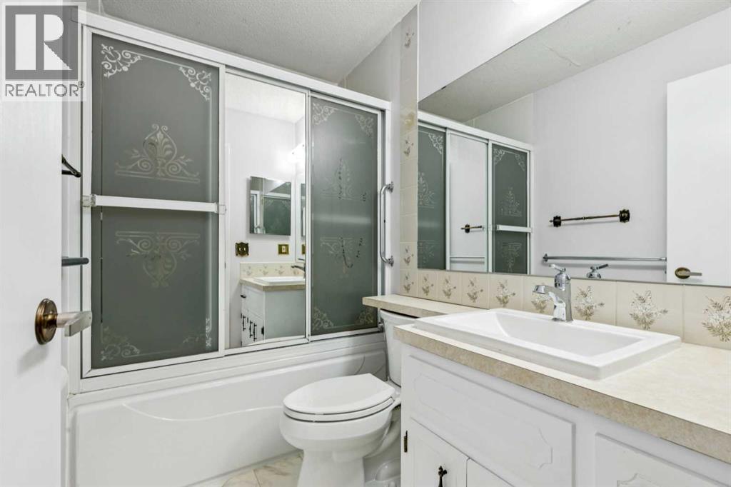 3412 Temple Road Ne, Calgary, Alberta  T1Y 3A9 - Photo 14 - A2287129